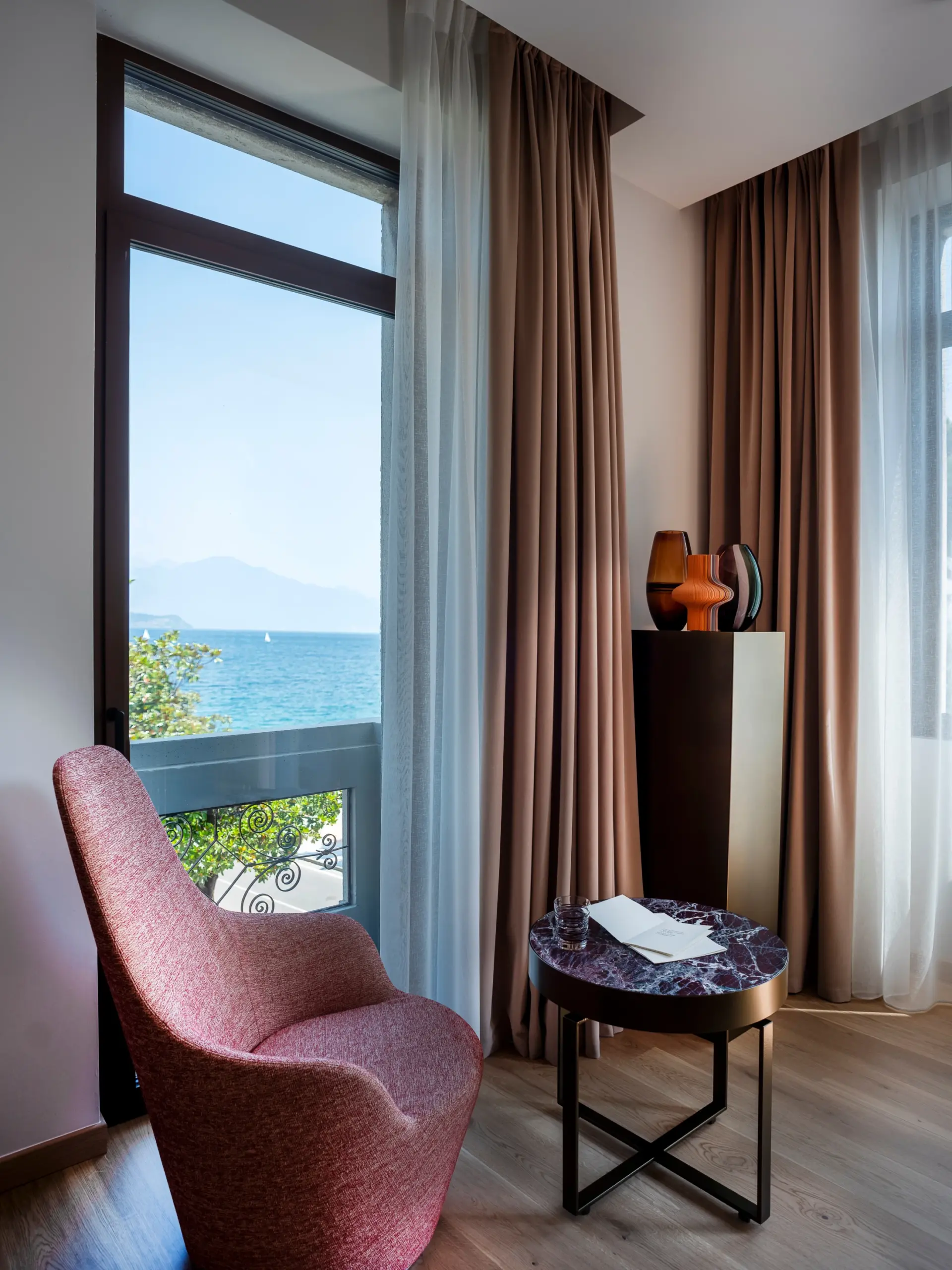 camera poltrona vista lago park hotel desenzano