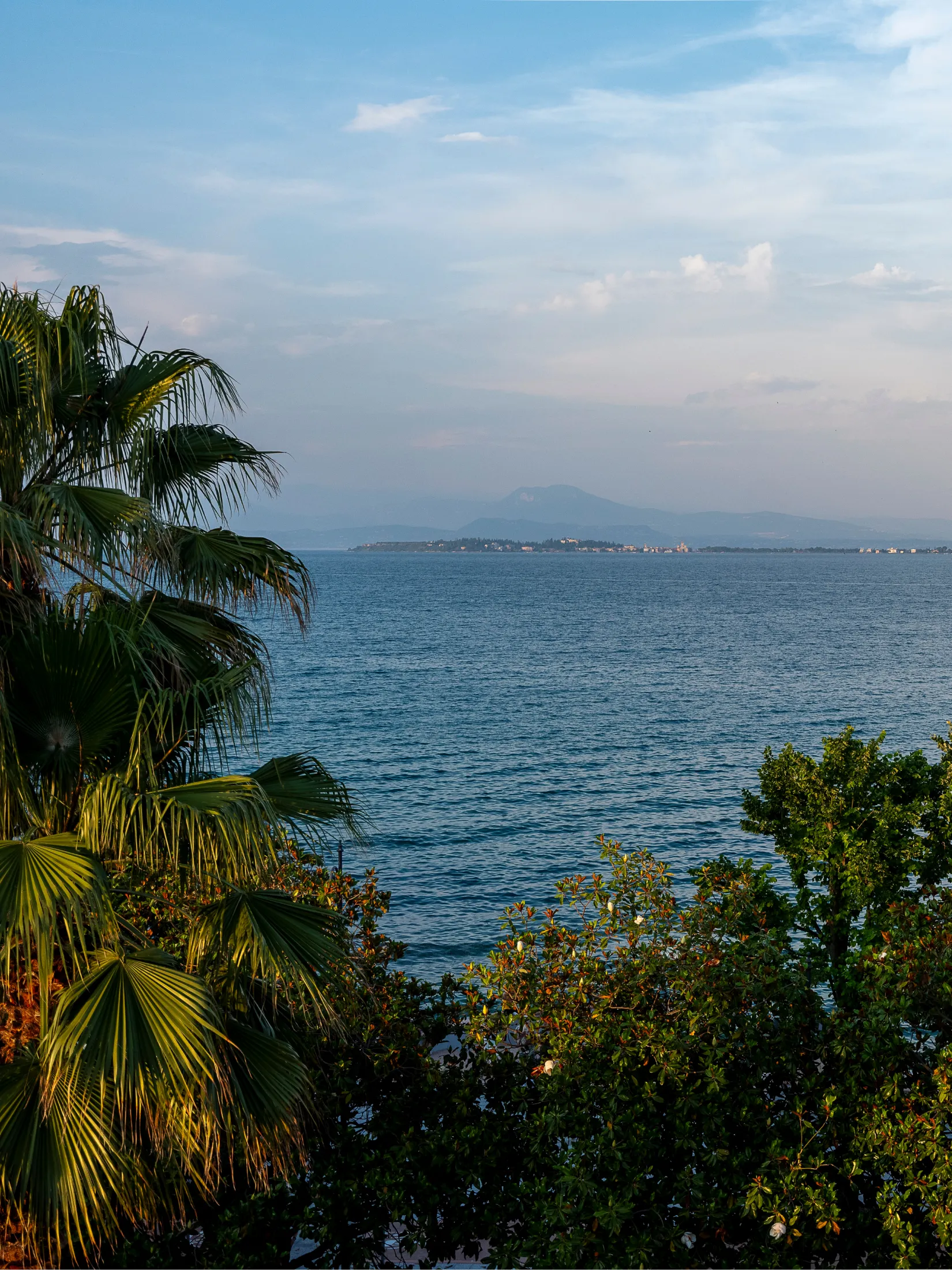 panorama lago di garda