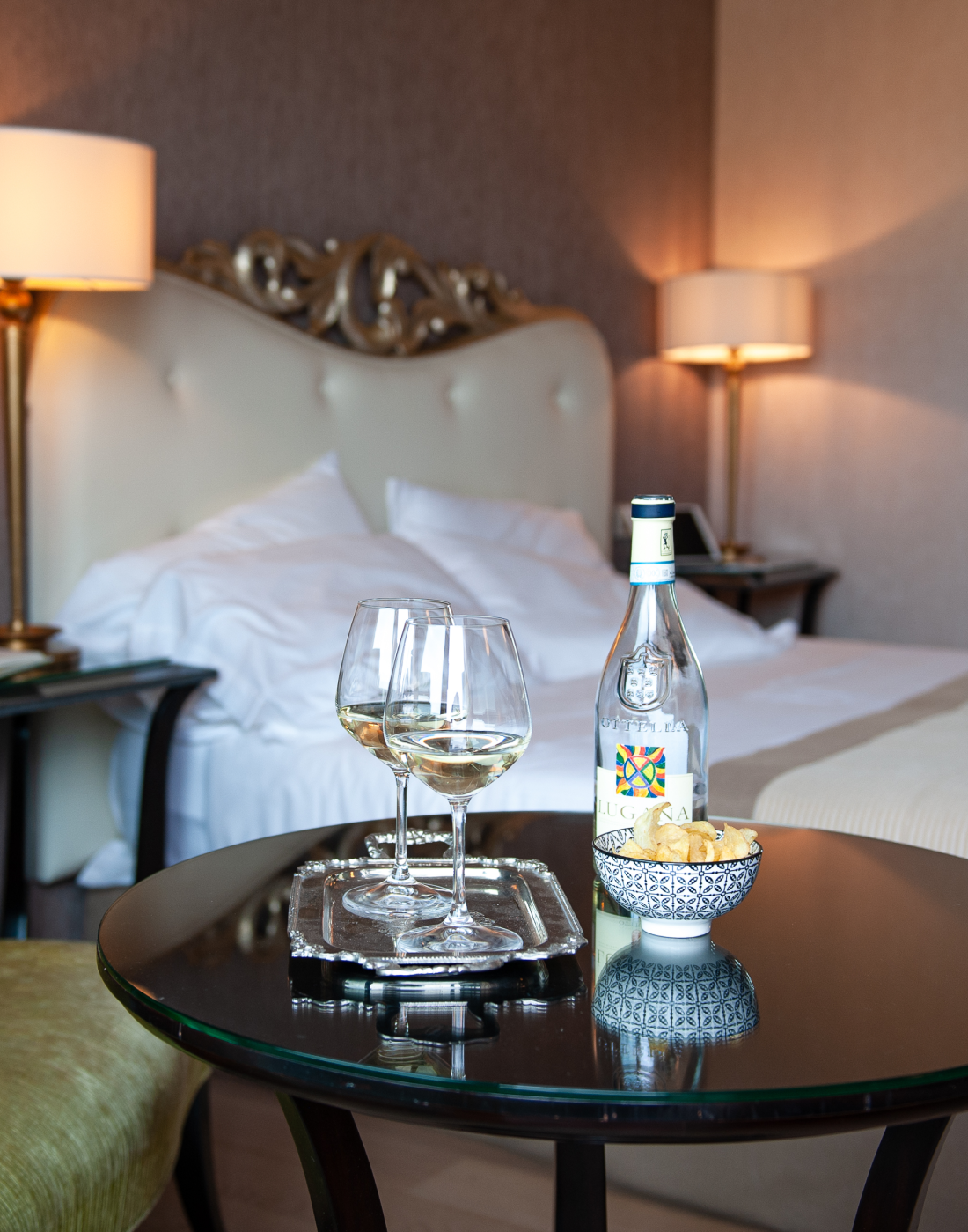aperitif in the room hotel Desenzano