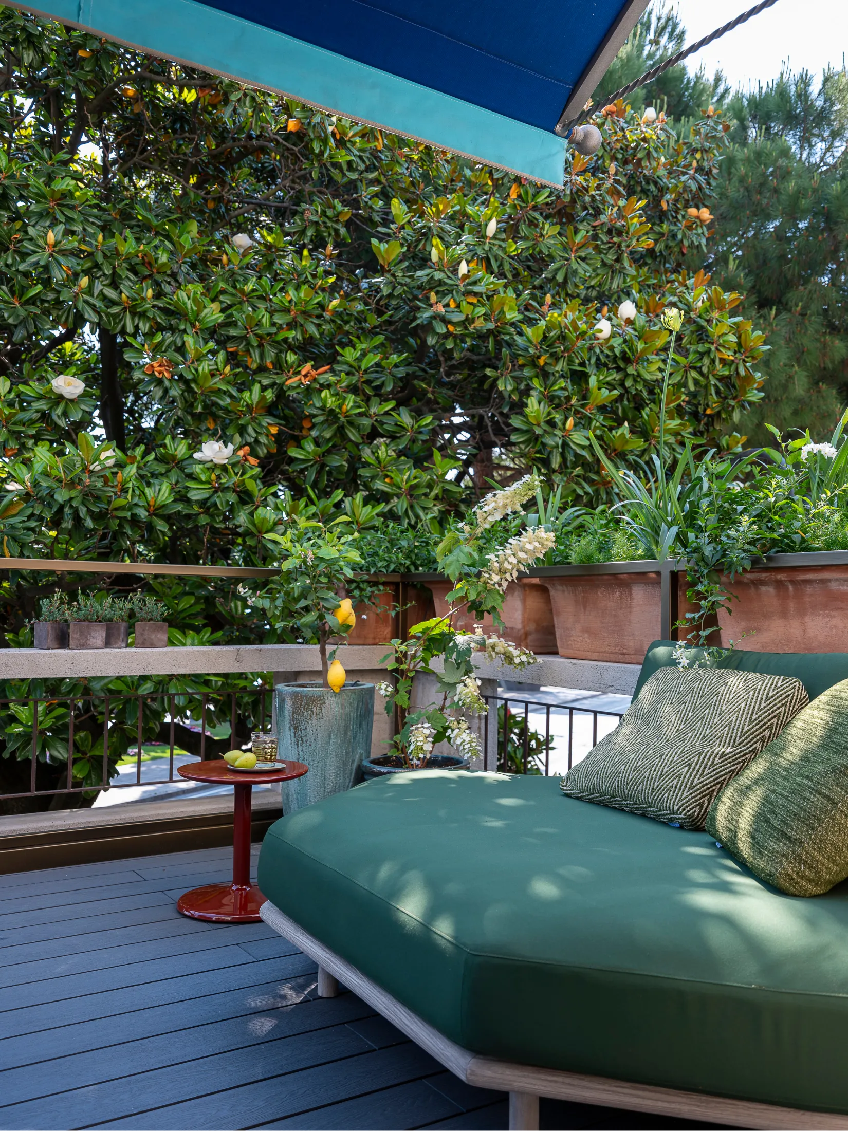 terrazza relax daybed hotel desenzano